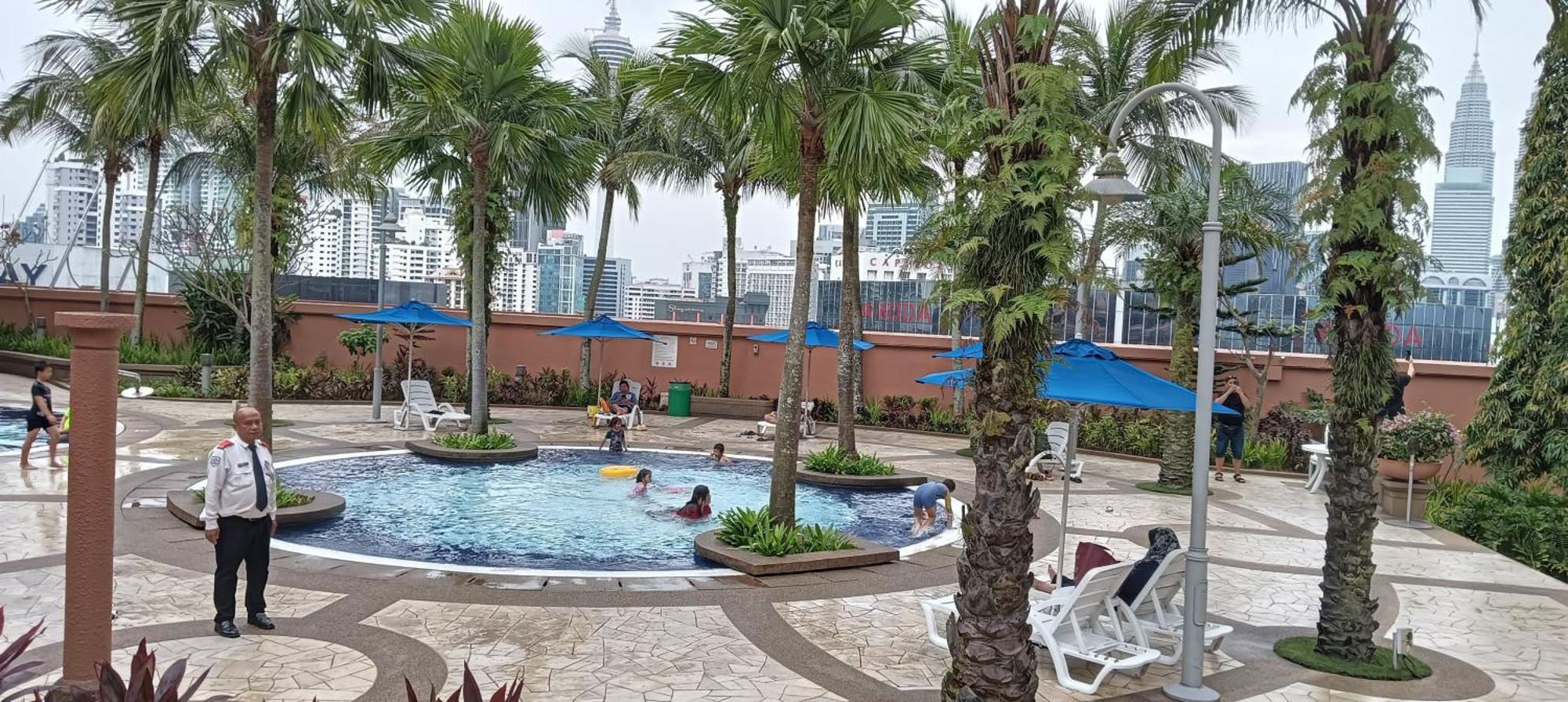Kl Berjaya Times Square Service Apartment Kuala Lumpur Exterior foto